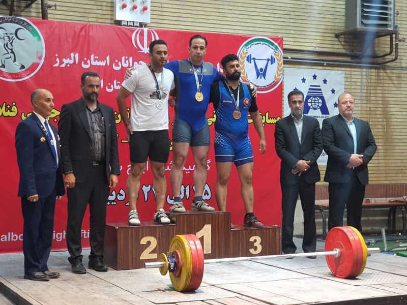 اصفهان قهرمان مسابقات وزنه‌برداری پیشکسوتان کشور شد