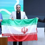 اهدای مدال و پرچم ارزشمند و مقدس وزنه برداران ایران به موزه ورزش